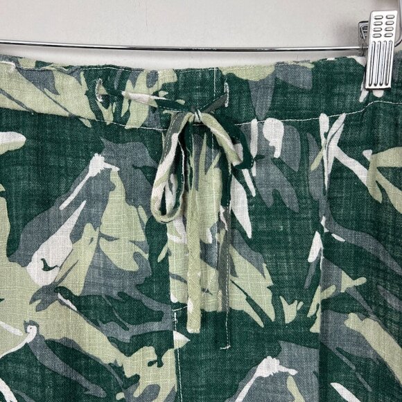 XCVI Wearables Shorts Womens‎ XL Green Camo Drawstring Cotton Pockets Casual - Picture 2 of 13